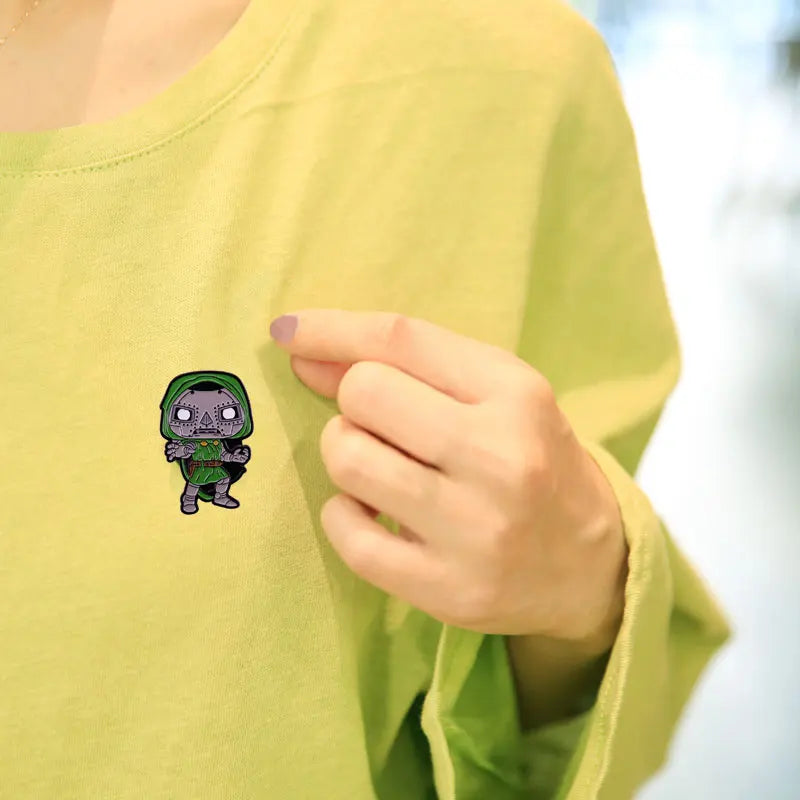 Pin de máscara MF DOOM, broche artístico de Hip Hop, insignia de dibujos animados