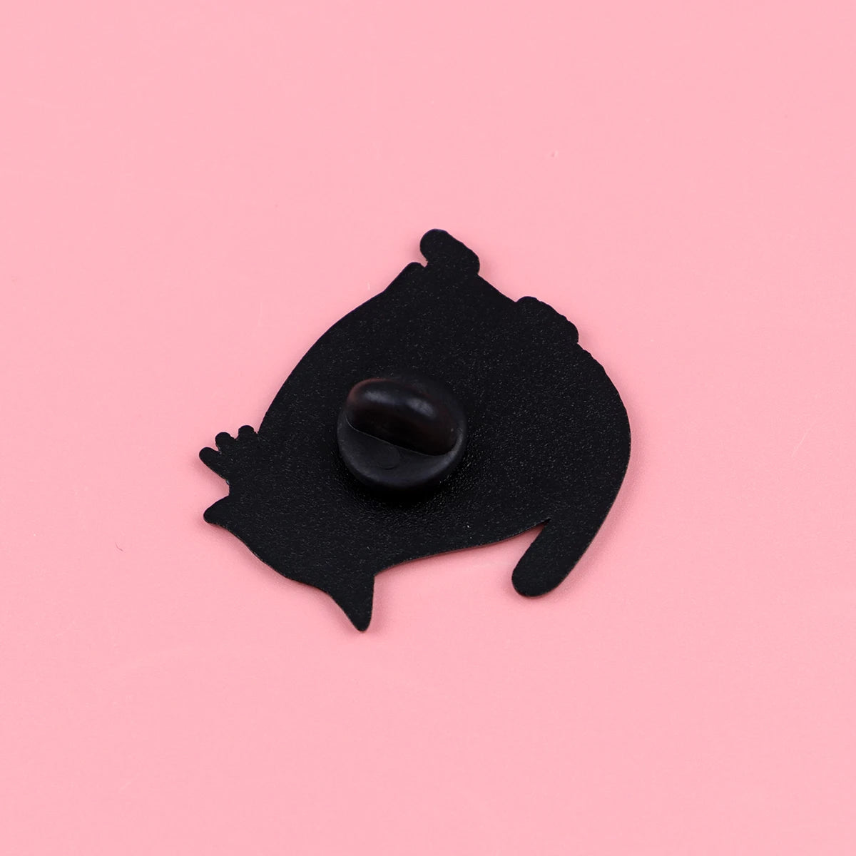 Primero de todo, soy una delicia: Pin de esmalte de gato negro lindo, broche, pin de solapa, insignia, accesorios de ropa, joyería de moda, regalos