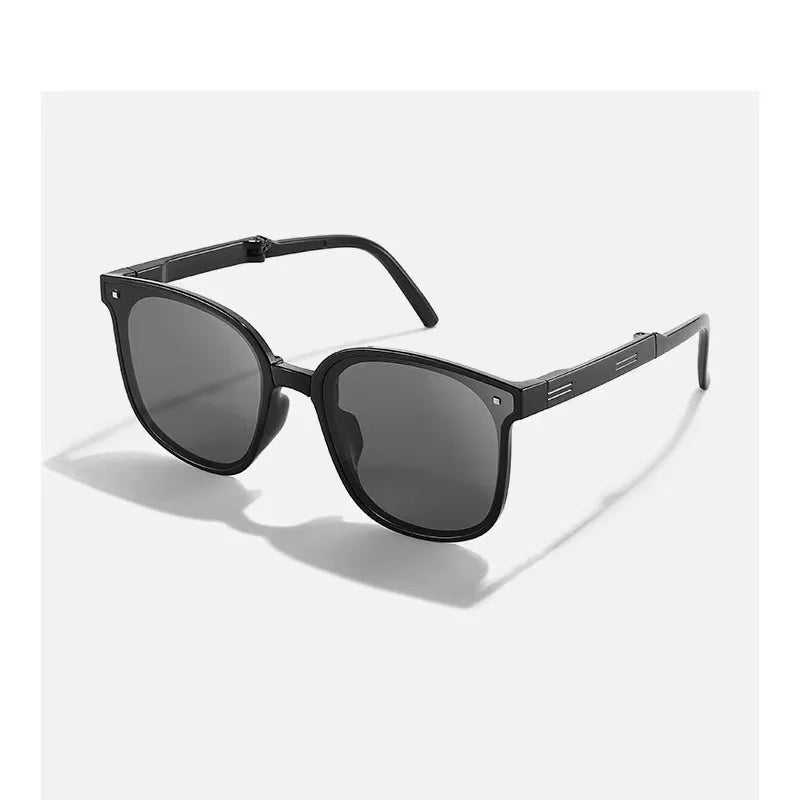 Gafas de sol plegables, portátiles, protección solar ultraligera, protección UV, gafas de sol tanto para hombres como para mujeres.